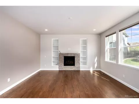 26948 E Irish Pl, Aurora, CO 80016 photo 5