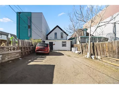 Exterior - 3132 N Downing St, Denver, CO 80205 photo 3 of 7