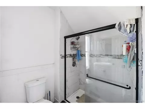 Bath - 3132 N Downing St, Denver, CO 80205 photo 2 of 3