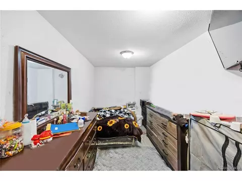 Bedroom - 3132 N Downing St, Denver, CO 80205 photo 1 of 6