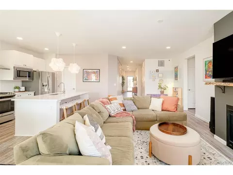Living - 26810 E Cedar Ave, Aurora, CO 80018 photo 3 of 3