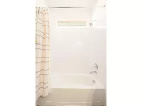 Bath - 26810 E Cedar Ave, Aurora, CO 80018 photo 4 of 4