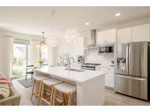 Kitchen - 26810 E Cedar Ave, Aurora, CO 80018 photo 3 of 3