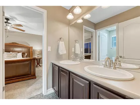 Bath - 27208 E Jamison Pl, Aurora, CO 80016 photo 5 of 7