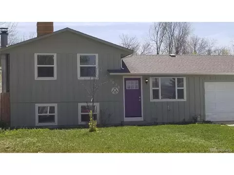 1050 7th St, Berthoud, CO 80513 photo 2