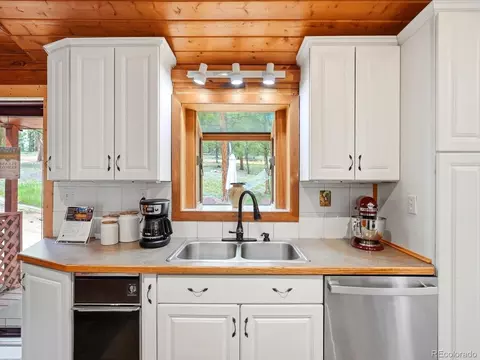 Kitchen - 325 Road D, Pine, CO 80470 photo 2 of 3