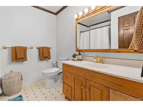 Bath - 2155 Union Dr, Denver, CO 80215 photo 4 of 5