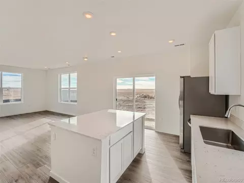 669 Heartland Dr, Bennett, CO 80102 photo 11