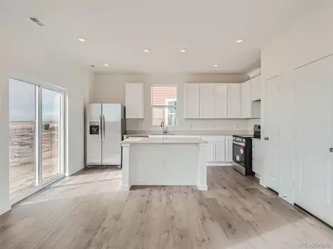 669 Heartland Dr, Bennett, CO 80102 photo 12