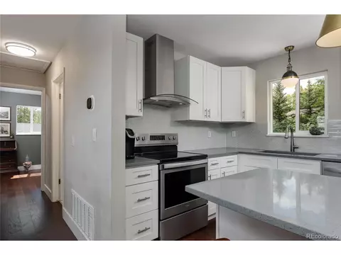 1382 Glen Ct, Boulder, CO 80305 photo 17