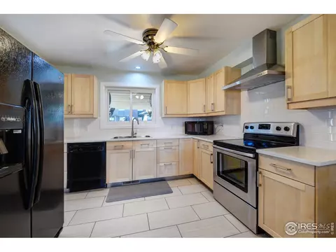 1554 Chambers Dr, Boulder, CO 80305 photo 8