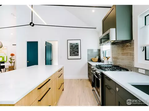 2213 Pine St, Boulder, CO 80302 photo 14