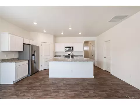 27471 E Cedar Ave, Aurora, CO 80018 photo 9