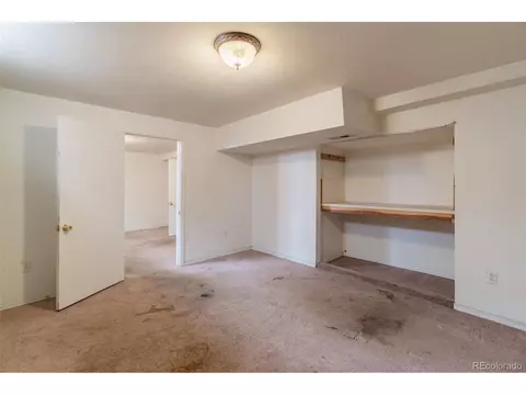 Undisclosed, Aurora, CO 80010 photo 22