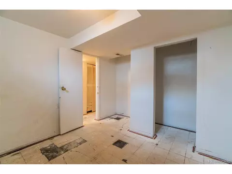 Undisclosed, Aurora, CO 80010 photo 17