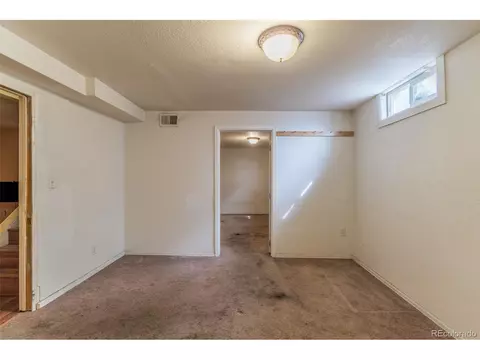 Undisclosed, Aurora, CO 80010 photo 20