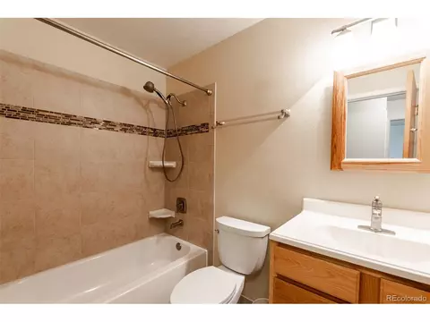 15875 E Flora Pl, Aurora, CO 80013 photo 10