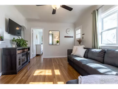 30 E 4th Ave, Longmont, CO 80504 photo 3