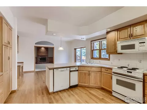 2845 Links Dr, Boulder, CO 80301 photo 8