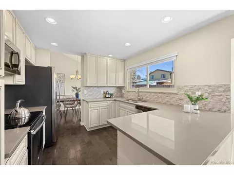 4858 Fairlawn Cir, Boulder, CO 80301 photo 4