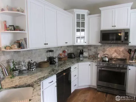 1106 Crescent Dr, Windsor, CO 80550 photo 9