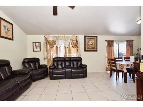 1041 E 25th St Ln, Greeley, CO 80631 photo 7