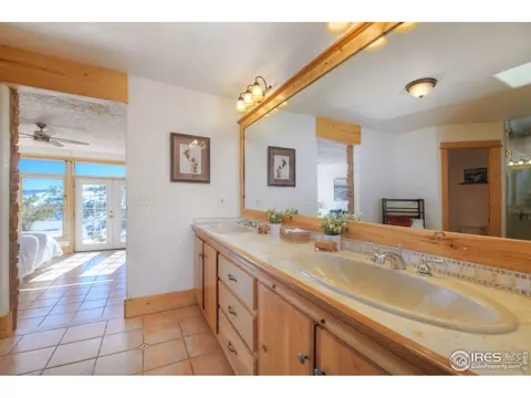 898 Pioneer Rd, Lyons, CO 80540 photo 16