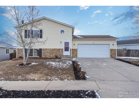 3901 Grouse Dr, Evans, CO 80620 photo 1