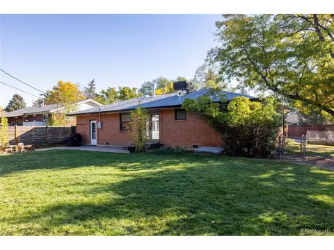 Exterior - 2991 25th St, Boulder, CO 80304 photo 2 of 11