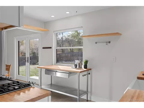 Kitchen - 2991 25th St, Boulder, CO 80304 photo 3 of 3