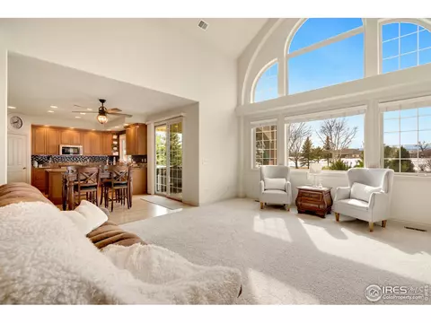 2261 Shoreside Dr, Berthoud, CO 80513 photo 7