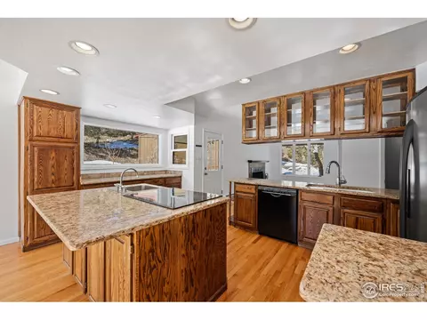 585 Deer Trail Rd, Boulder, CO 80302 photo 12