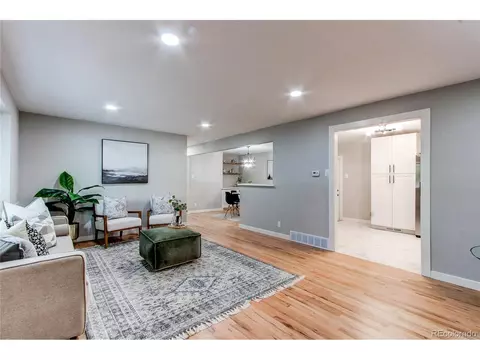 8550 Richard Rd, Denver, CO 80229 photo 5