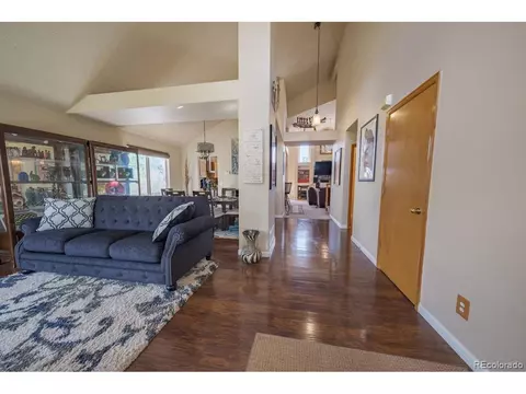 19093 E Chenango Cir, Aurora, CO 80015 photo 5