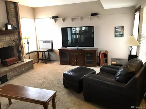 15135 E Chenango Pl, Aurora, CO 80015 photo 4
