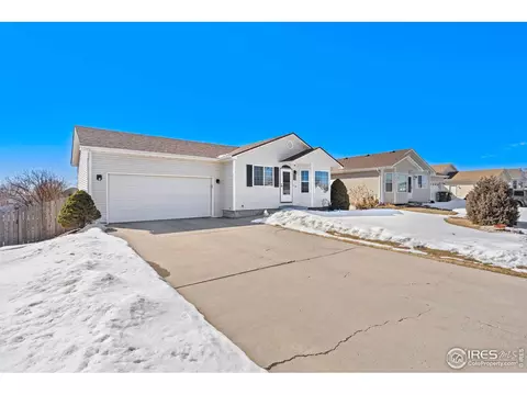 3022 Hawk Dr, Evans, CO 80620 photo 3