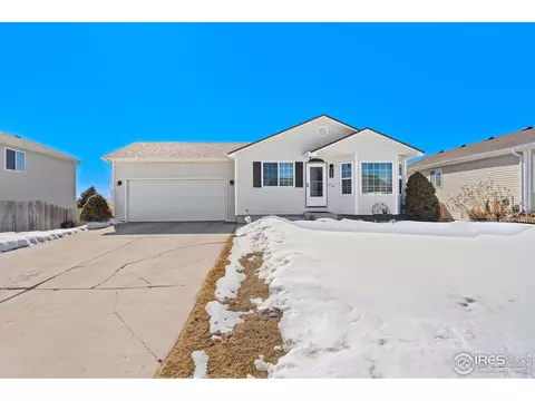 3022 Hawk Dr, Evans, CO 80620 photo 2