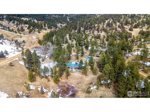 106 Bison Dr, Boulder, CO 80302 photo 2