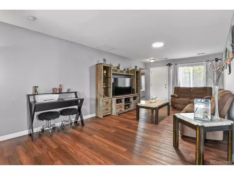 15730 E 48th Pl, Denver, CO 80239 photo 5