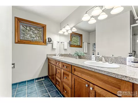 1418 Deer Trail Rd, Boulder, CO 80302 photo 23