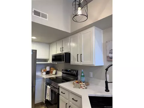 4760 S Wadsworth Blvd #D207, Littleton, CO 80123
