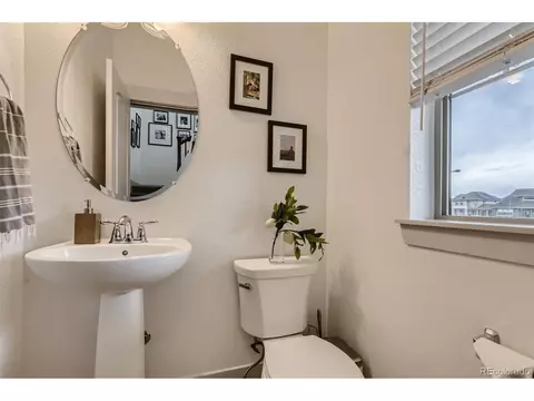 10010 E 59th Dr, Denver, CO 80238 photo 12