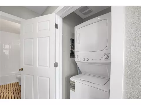 8290 E 24th Dr, Denver, CO 80238 photo 25