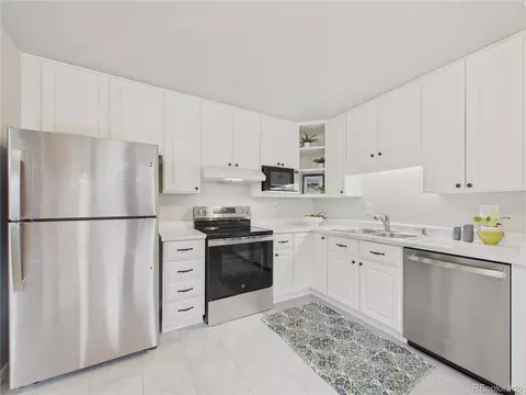 6085 Simms St, Arvada, CO 80004 photo 3