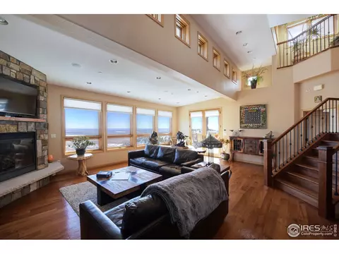 6082 Red Hill Rd, Boulder, CO 80302 photo 2