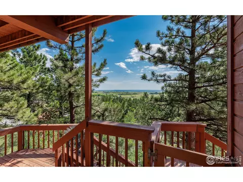 9163 Pine Ridge Ln, Boulder, CO 80302 photo 2