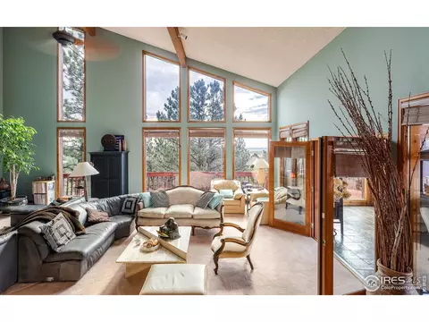 9163 Pine Ridge Ln, Boulder, CO 80302 photo 4