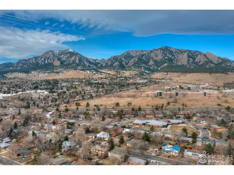 3365 Martin Dr, Boulder, CO 80305 photo 11