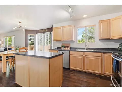 Kitchen - 19242 E Baker Pl, Aurora, CO 80013 photo 2 of 3