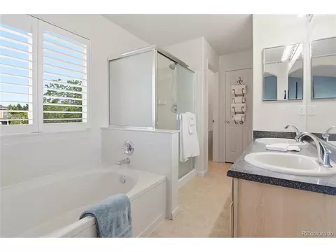 Bath - 19242 E Baker Pl, Aurora, CO 80013 photo 3 of 3